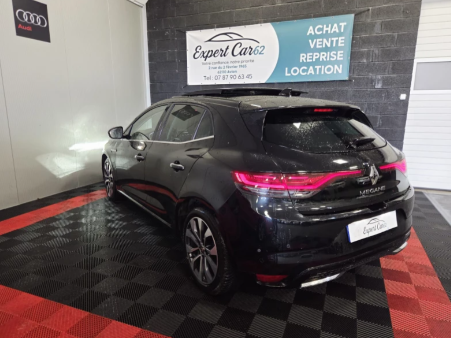RENAULT Megane IV