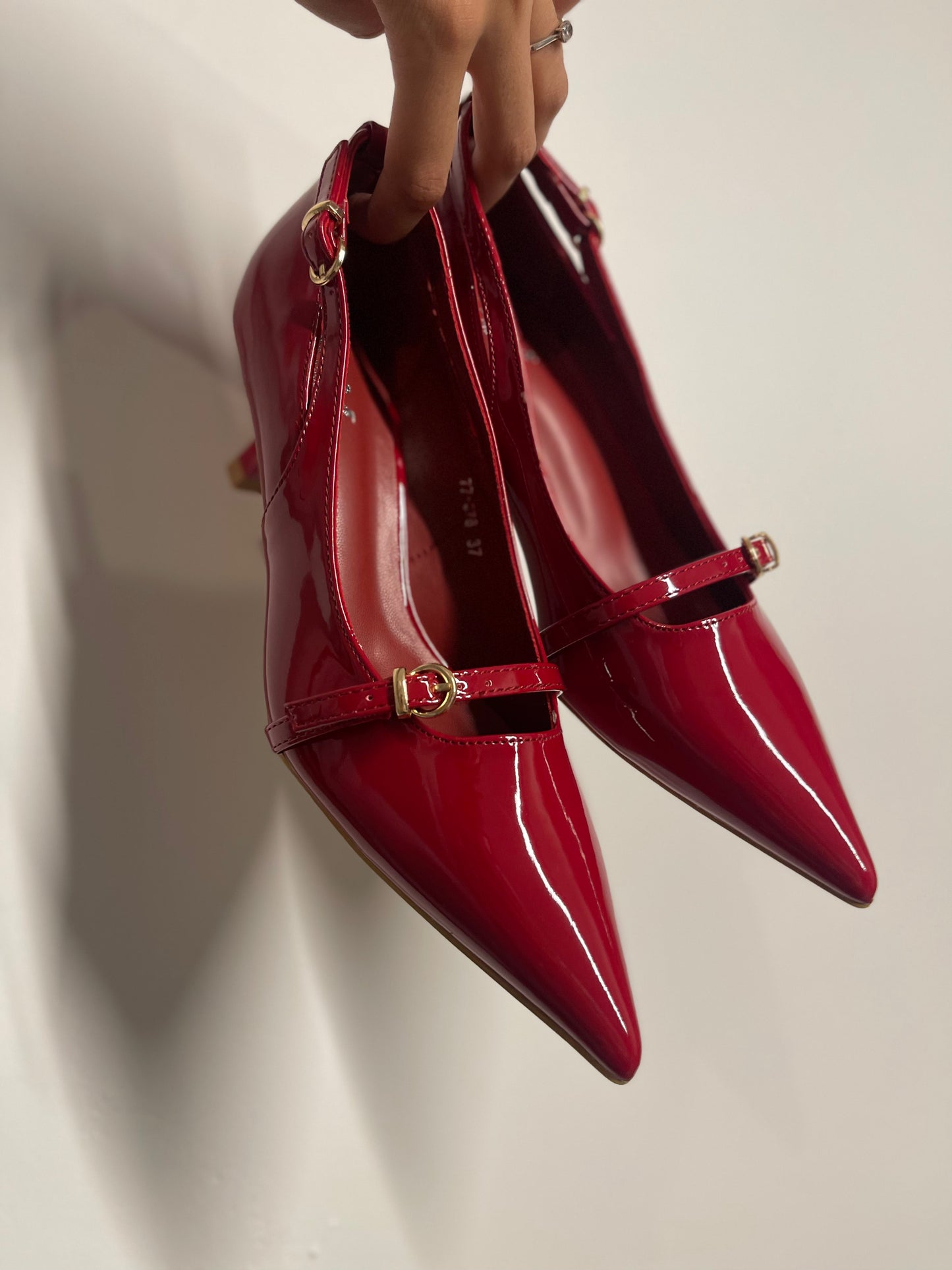 Talons Rouge Foncé