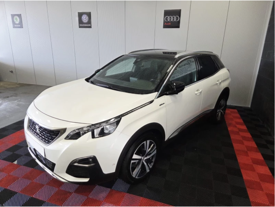 PEUGEOT 3008 GT Line